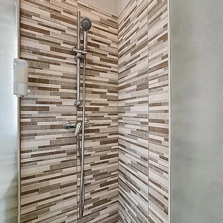 Appartement 41 Aristide Briand A