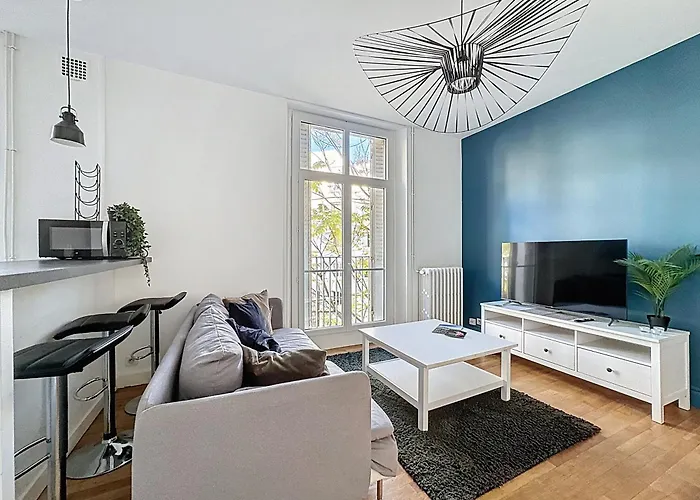 41 Aristide Briand A