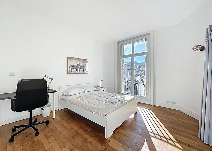 41 Aristide Briand A